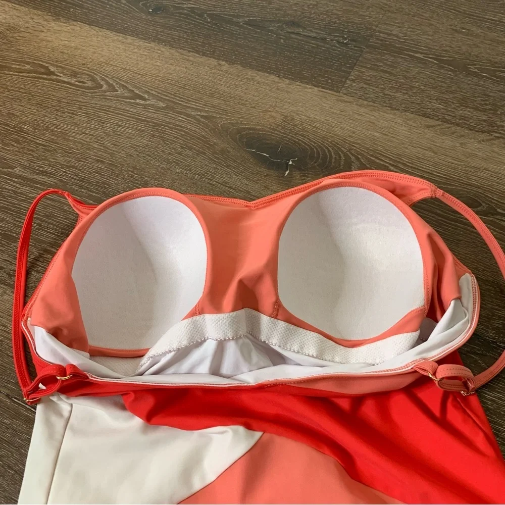 Summersalt Womens the Marina one piece swimsuit 14 - Picture 8 of 9